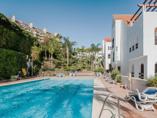 2-bed property for sale in Nueva Andalucia